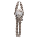 Designed by Lotte Hondenspeelgoed Reza Hang Schaap